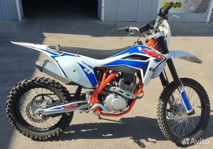 Мотоцикл Kayo K4 MX Витрина