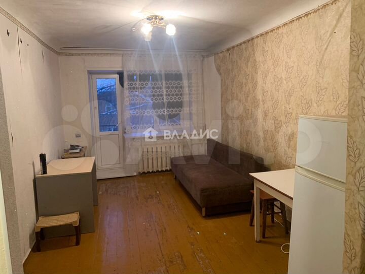 Комната 16,1 м² в 6-к., 4/4 эт.