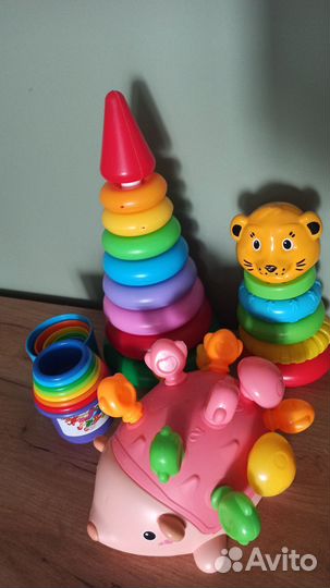 Развивающие игрушки для малышей