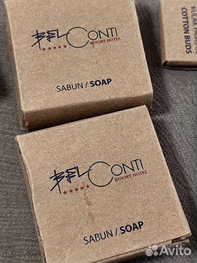 Набор из отелей мыло, шапочка и др