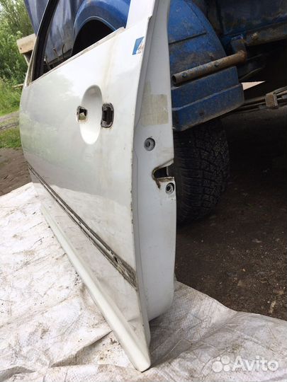 Дверь левая Гольф 4 купе 3-х