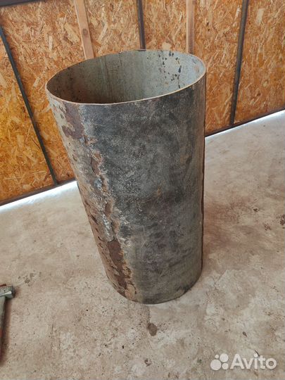 Труба стальная 530 мм бу