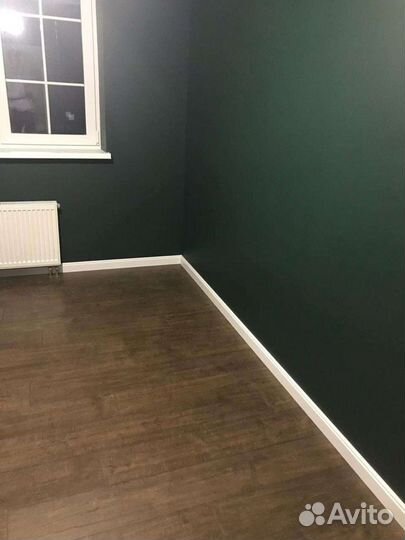 Установка плинтусов