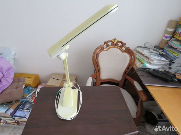 Лампа настольная