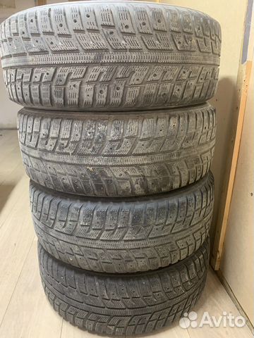 Kumho I'Zen KW22 215/55 R17