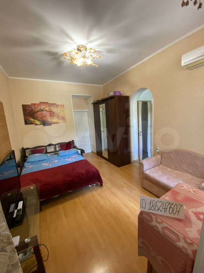 Дом 42 м² на участке 1 сот.