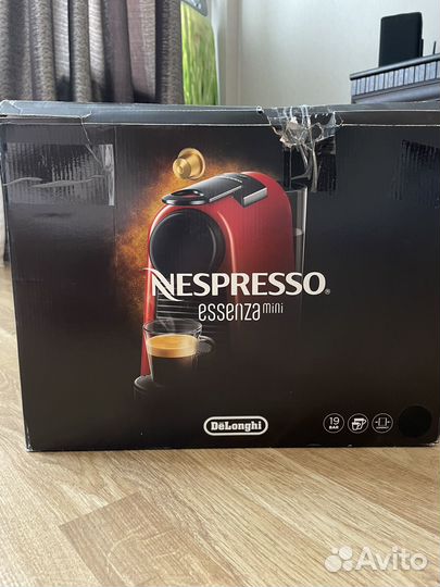 Кофемашина nespresso essenza mini