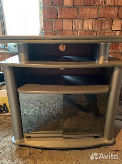 Подставка для телевизора