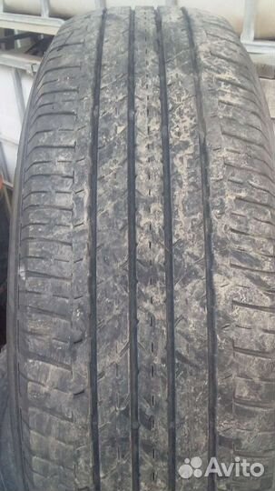 Bridgestone Dueler H/L 400 215/70 R17 101H
