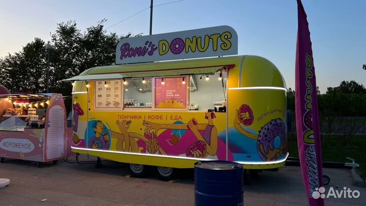 Мобильный фудтрак для торговли
