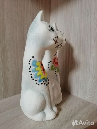 Сувенирная статуэтка