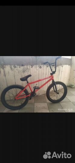 Продам BMX