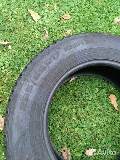 Nokian Tyres WR SUV 3 235/65 R17