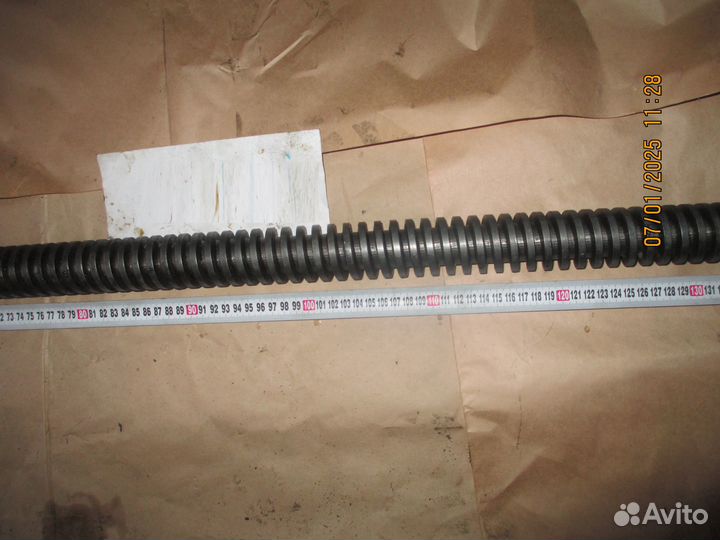 Винт ходовой токарного станка 1в62г