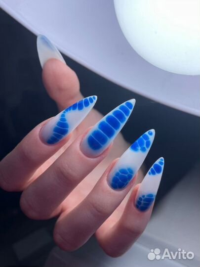 Креативное наращивание ногтей, педикюр, маникюр
