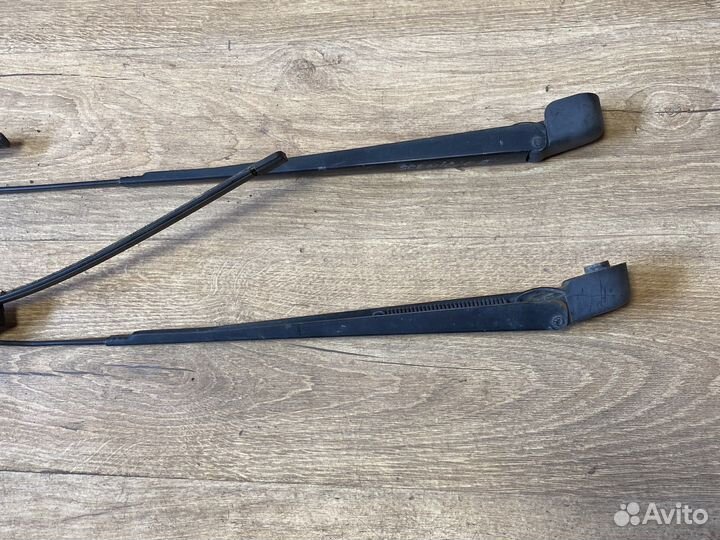 Renault scenic 1 поводки дворников