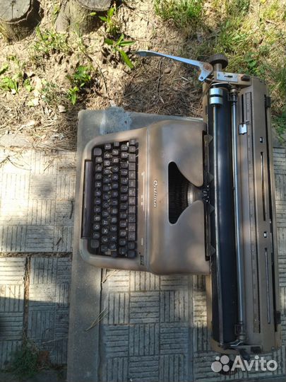 Раритет печатная машинка германия 1970года