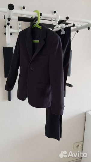 Школьный костюм серый