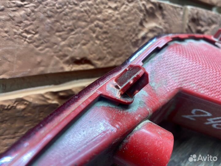 Фонарь задний в бампер левый Peugeot 5008 2017+