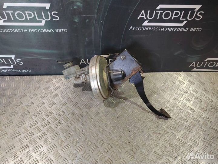 Вакуумный усилитель тормозов LADA Priora 1.6