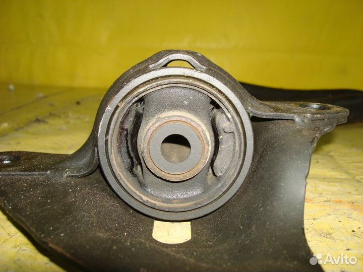 Рычаг Honda Freed GB3 (Переднее Правое)