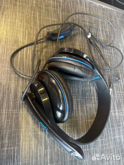 Игровые наушники с микрофоном