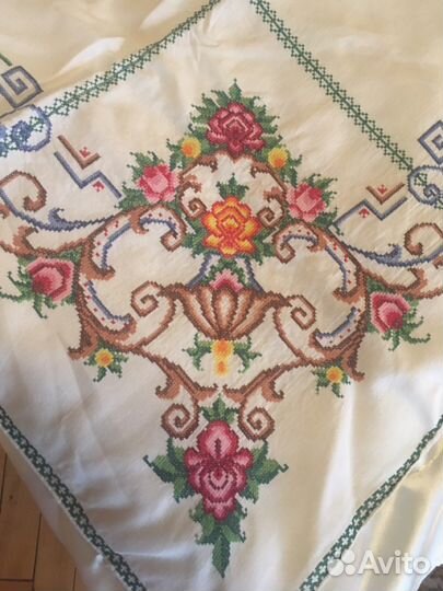 Продам роскошную очень старинную скатерть 1917г