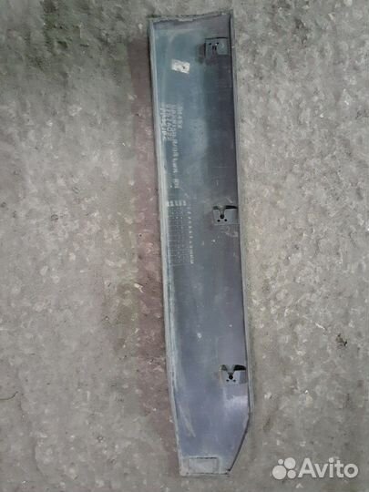 Молдинг двери задний Mitsubishi Outlander XL