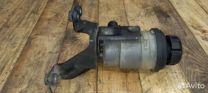 Бачок гидроусилителя Kia Sorento 1 2006-2011