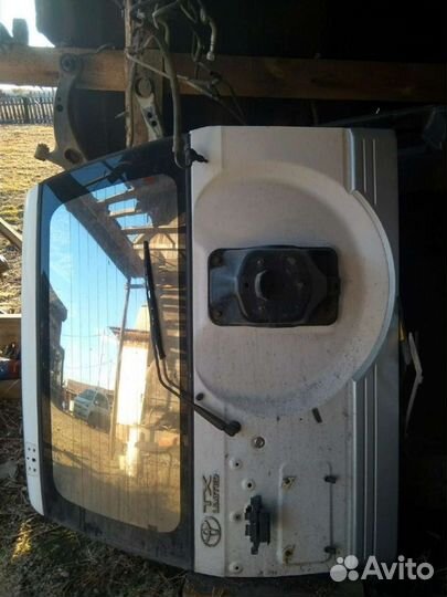 Дверь багажника Toyota Land Cruiser Pado