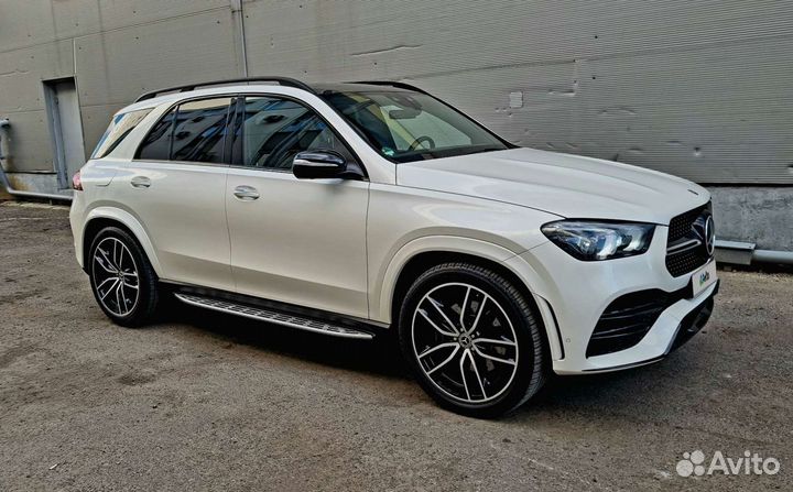 Мерседес внедорожник 2020 GLE Benz белый