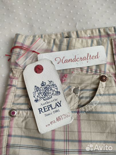 44-46 Жен.шорты бежевые в клетку Replay новые