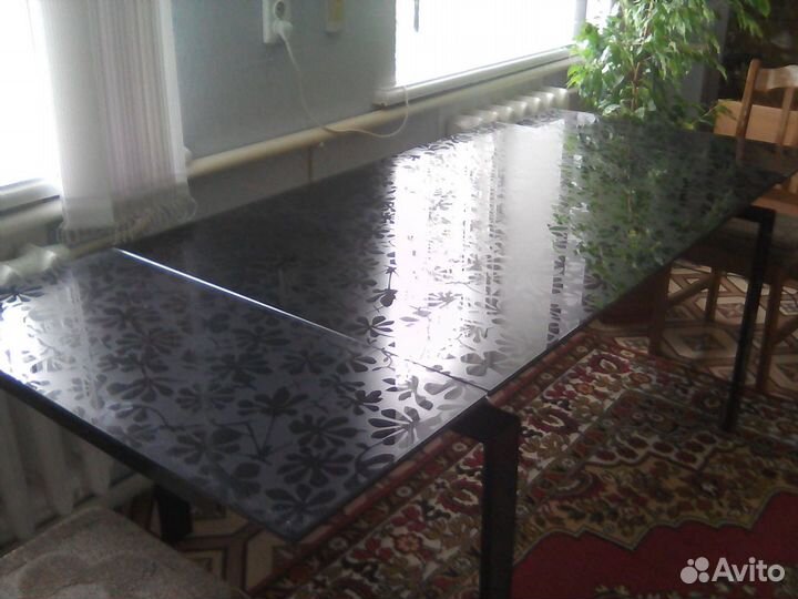 Стол стеклянный трансформер