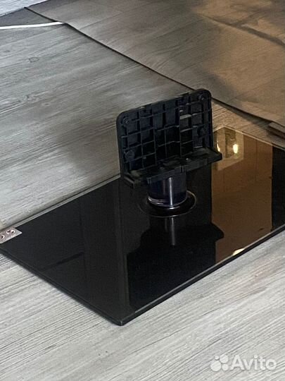 Подставка под телевизор