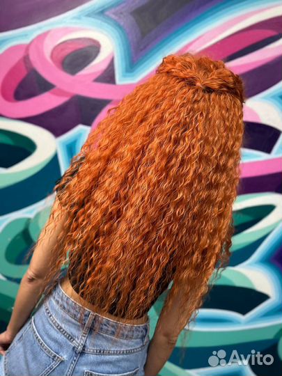 Модель на локоны и афрокосы