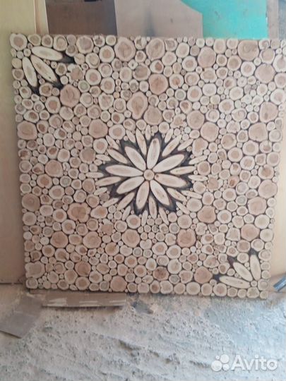 Панно из можжевельника