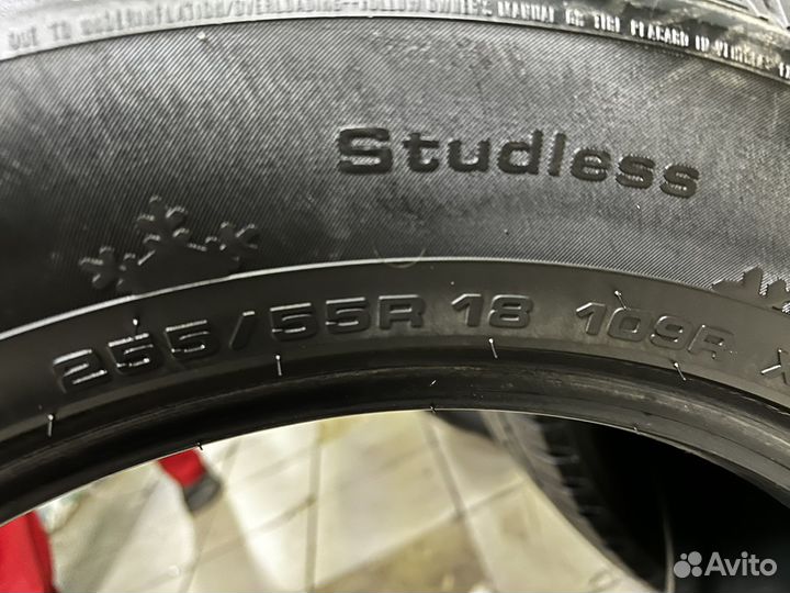 Kumho I'Zen KW31 255/55 R18 109R