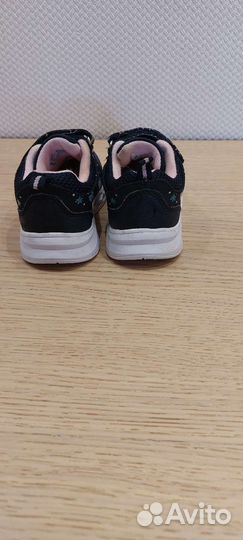 Кроссовки Котофей