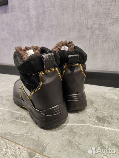 Ботинки зимние