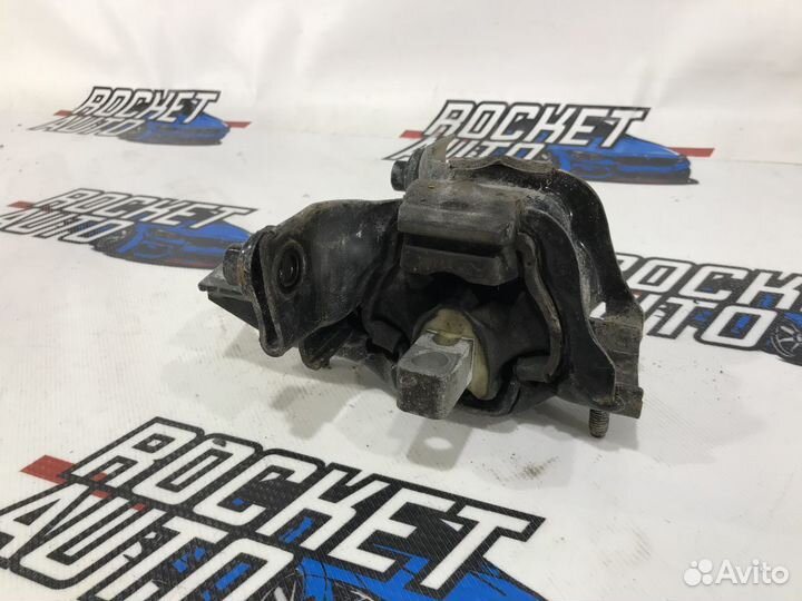 Опора кпп левая Skoda Rapid 6Q0199555AT