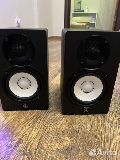 Мониторы Yamaha HS 5