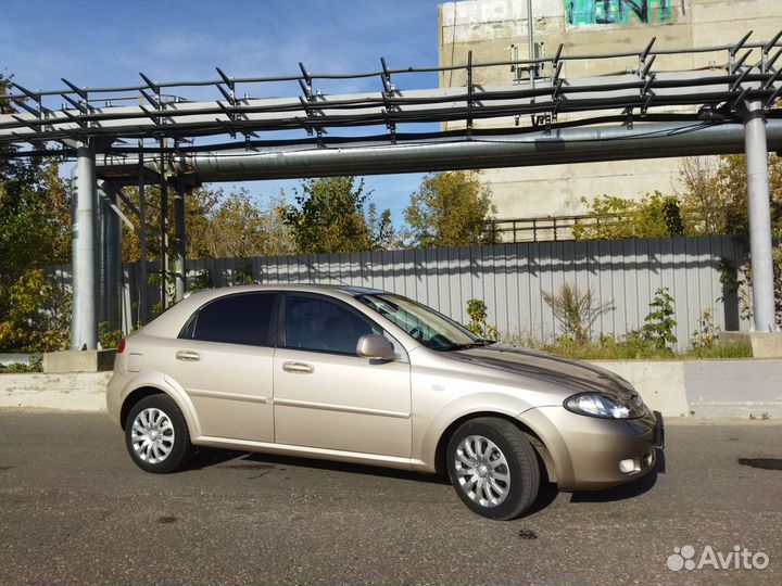 Chevrolet Lacetti 1.6 AT, 2011, 104 450 км