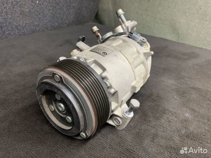 Компрессор кондиционера Bmw 1 E87 N43B20 2010