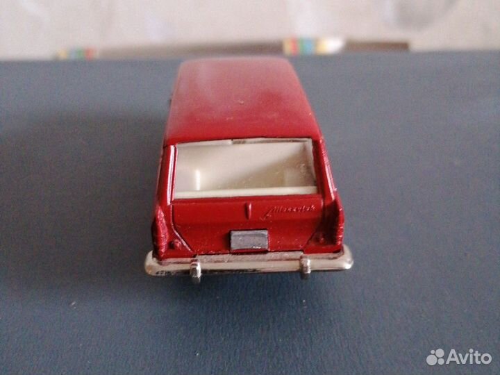 Москвич 427 1:43 модель А4 СССР