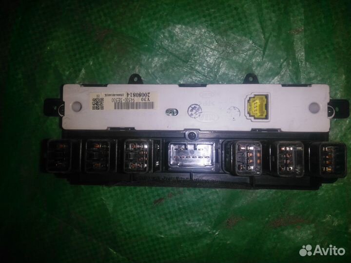 Блок кнопок Kia Sorento 2009