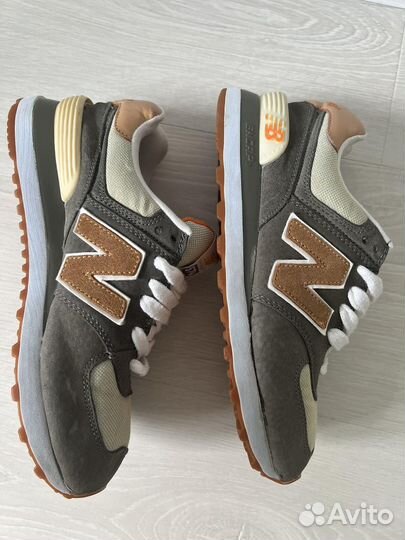 Кроссовки Оригинал new balance 574 бу