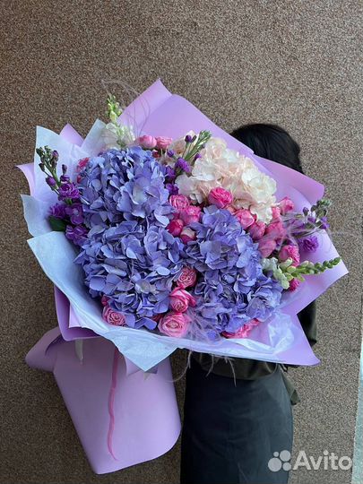 Букеты с гортензиями