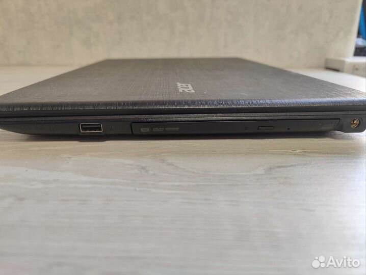 Ноутбук Aser Aspire F5-572