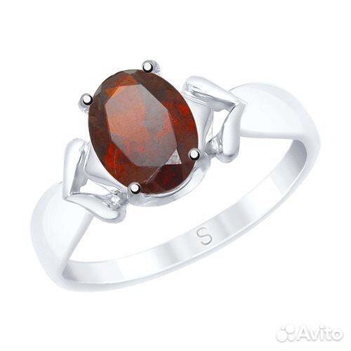 Кольцо. Серебро. Гранат