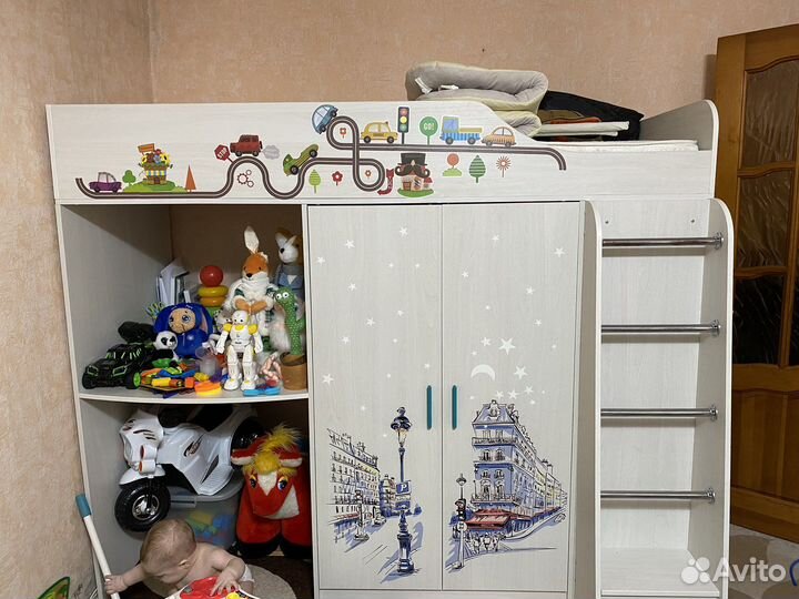 Кровать детская